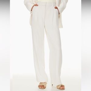 Aritzia The Effortless Pant